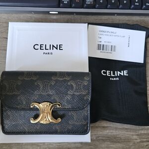 Authentic Celine Triompje Card Holder With Flap